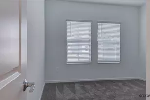 2207 Sweet Honey Ln, Apopka, FL 32712 - Photo 9