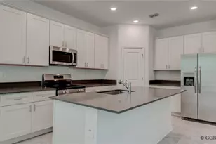 2207 Sweet Honey Ln, Apopka, FL 32712 - Photo 17