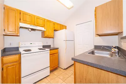 6593 Queens Borough Avenue #205, Orlando, FL 32835 - Photo 9