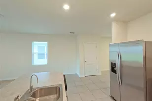 2222 Elmsford Pt, Sanford, FL 32771 - Photo 7
