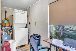 141 W Connecticut Ave, Edgewater, FL 32132 - Photo 5