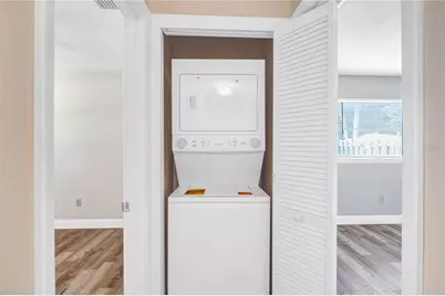 141 W Connecticut Avenue, Edgewater, FL 32132 - Photo 15