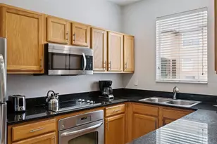 2738 Coupe St, Kissimmee, FL 34746 - Photo 9