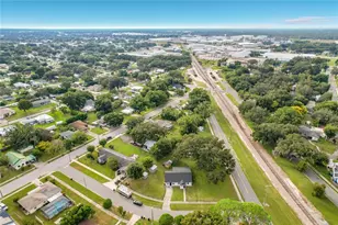 709 Chestnut Rd, Auburndale, FL 33823 - Photo 29