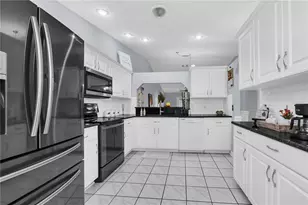 909 Illinois Ave, Saint Cloud, FL 34769 - Photo 15