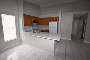 1023 Cranberry Dr, Orlando, FL 32811 - Photo 9