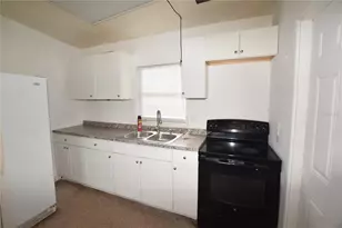 102 W Lancaster Rd, Orlando, FL 32809 - Photo 9