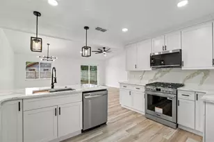 4840 Red Willow Ave, Orlando, FL 32808 - Photo 13