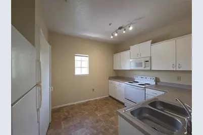 102 Vista Verdi Circle #320, Lake Mary, FL 32746 - Photo 3