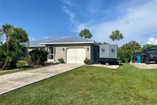18663 Macgill Ave, Port Charlotte, FL 33948 - Photo 5