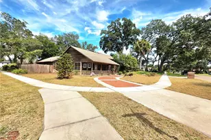 4231 Tall Tree Dr, Orlando, FL 32810 - Photo 3
