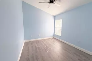 651 China Berry Cir, Davenport, FL 33837 - Photo 15