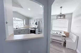 651 China Berry Cir, Davenport, FL 33837 - Photo 9