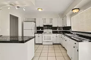 720 Lake Ned Rd, Winter Haven, FL 33884 - Photo 9