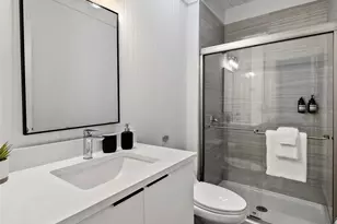 1922 Cloverlawn Ave, Orlando, FL 32806 - Photo 13