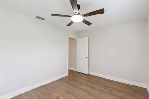12441 Orangewood Cir, Tavares, FL 32778 - Photo 19