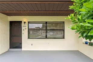 12441 Orangewood Cir, Tavares, FL 32778 - Photo 3