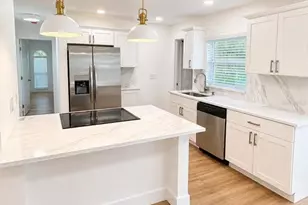 447 Zephyr Rd, Venice, FL 34293 - Photo 7