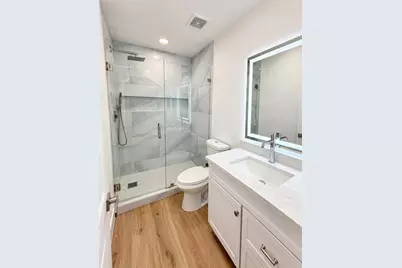 447 Zephyr Road, Venice, FL 34293 - Photo 13