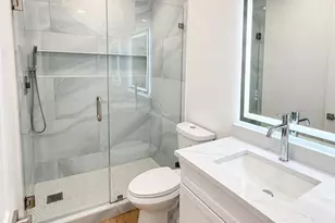 447 Zephyr Rd, Venice, FL 34293 - Photo 13