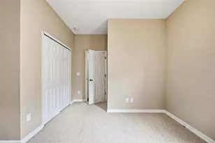 11123 Oyster Bay Cir, New Port Richey, FL 34654 - Photo 29