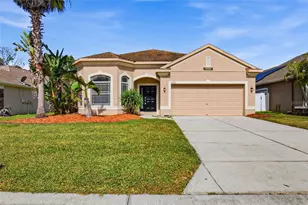 11123 Oyster Bay Cir, New Port Richey, FL 34654 - Photo 1