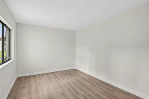 275 Indigo Dr, Daytona Beach, FL 32114 - Photo 19