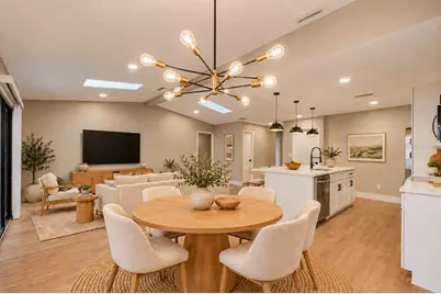 2062 SE 37th Court Circle, Ocala, FL 34471 - Photo 5