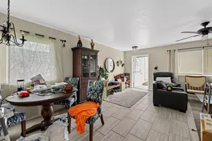205 Kings Blvd, Sun City Center, FL 33573 - Photo 15