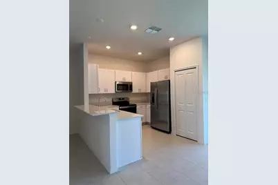 10911 65th Terrace E, Palmetto, FL 34221 - Photo 3