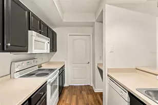 12106 Poppy Field Ln, Orlando, FL 32837 - Photo 15