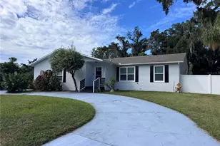 5409 Foley Square, New Port Richey, FL 34652 - Photo 1
