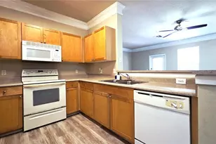 8848 Villa View Cir, Orlando, FL 32821 - Photo 11