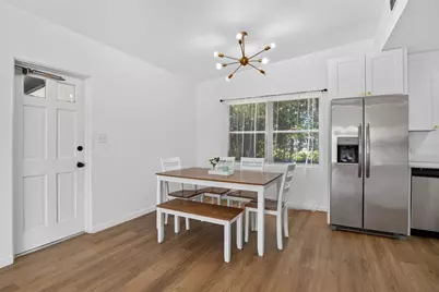 100 Pinecrest Drive, Sanford, FL 32773 - Photo 9