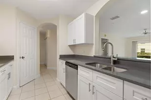 3930 Southpointe Dr, Orlando, FL 32822 - Photo 9