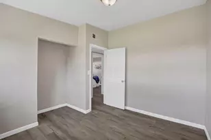 2028 Crystal Ct S, Lakeland, FL 33801 - Photo 23