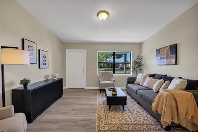 2028 Crystal Court S, Lakeland, FL 33801 - Photo 5