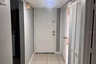 5618 Blue Shadows Ct, Orlando, FL 32811 - Photo 3