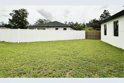 11703 Country Club Place, Tampa, FL 33612 - Photo 53