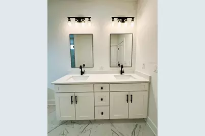 11703 Country Club Place, Tampa, FL 33612 - Photo 27
