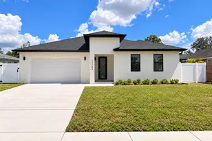 11703 Country Club Pl, Tampa, FL 33612 - Photo 1