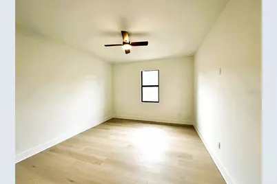 11703 Country Club Place, Tampa, FL 33612 - Photo 45