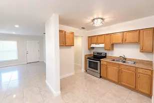 336 Greens End St, Orlando, FL 32810 - Photo 5