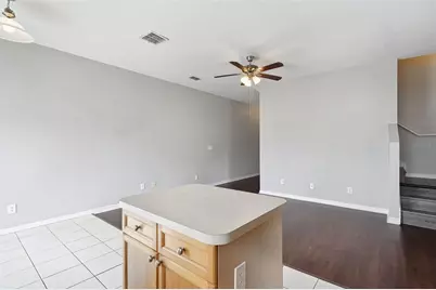7041 Opal Drive, Largo, FL 33773 - Photo 5