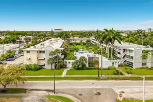 141 NE 10th Ave, Hallandale Beach, FL 33009 - Photo 7