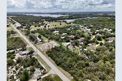 204 Hallmark Avenue, Lake Placid, FL 33852 - Photo 5