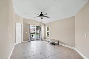 8810 Grand Palms Cir, Kissimmee, FL 34747 - Photo 5
