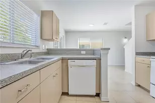 10332 Summerview Cir, Riverview, FL 33578 - Photo 15