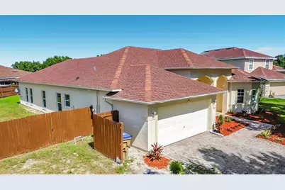 4203 Lugano Court, Kissimmee, FL 34746 - Photo 57