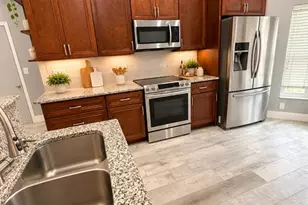 179 Dahlia Village Cir, Orlando, FL 32807 - Photo 7